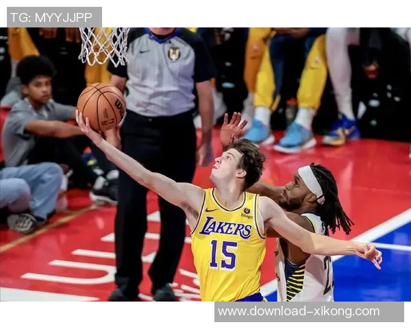 夸梅质疑富保罗言论为何用冠军标准衡量湖人新星里夫斯表现