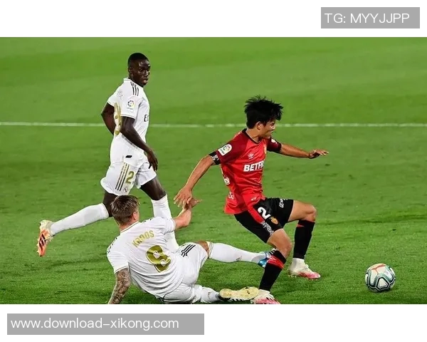 19岁日本U23前锋道协丰正式签约福冈黄蜂开启职业生涯新篇章 19岁日本U23前锋道协丰正式签约福冈黄蜂开启职业生涯新篇章